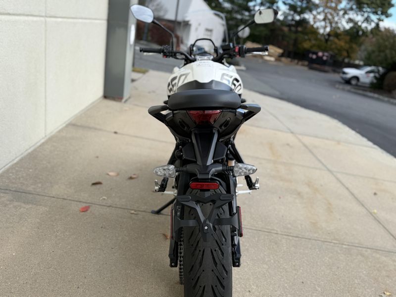 2025 Triumph Tiger Sport 660Image 6