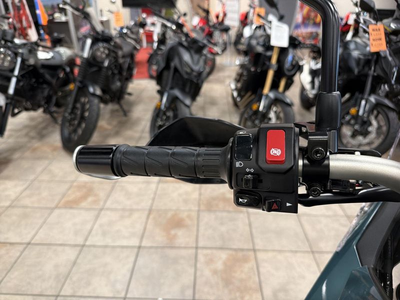 New 2026 Kawasaki KLE500 SE ABS Image 22