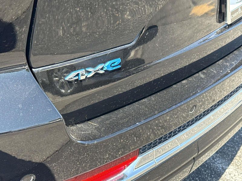 New 2023 Jeep Grand Cherokee Overland 4xe