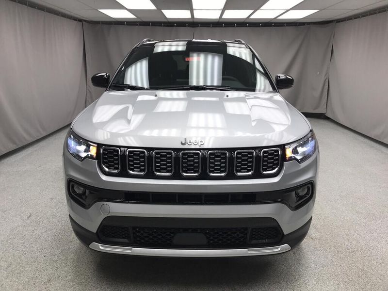 New 2026 Jeep Compass Limited 4x4Image 18