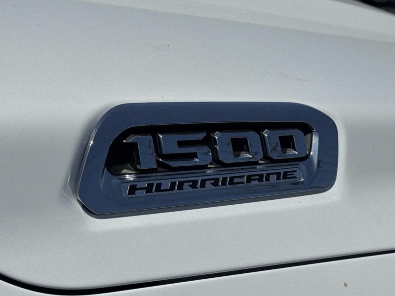New 2026 RAM 1500 Laramie Crew Cab 4x4 5'7' Box