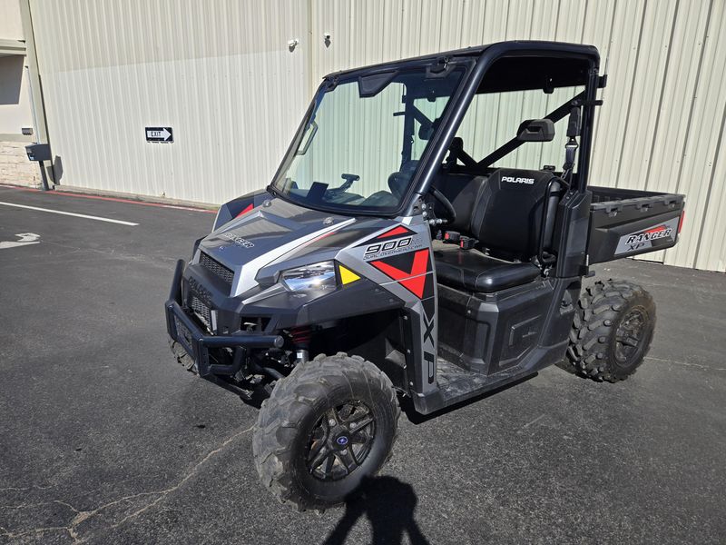 USED 2019 POLARIS RANGER XP 900 EPS SILVER PEARL Image 3