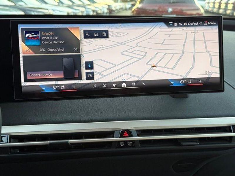 New 2026 BMW iX xDrive45Image 24