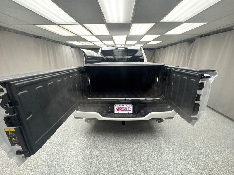 2025 RAM 1500 Tungsten Crew Cab 4x4 5
