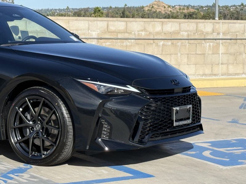 New 2026 Lexus IS 350 F SPORT DesignImage 3
