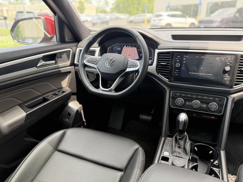 2023 Volkswagen Atlas Cross Sport 3.6L V6 SELImage 29