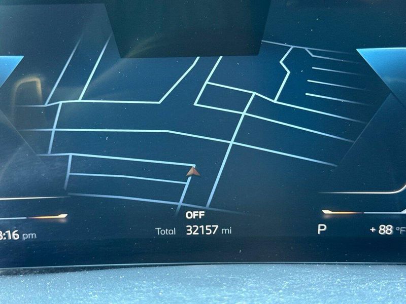 Used 2024 BMW X7 xDrive40iImage 27
