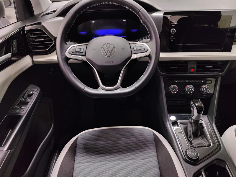 Used 2025 Volkswagen Taos S 4-Motion AWDImage 13