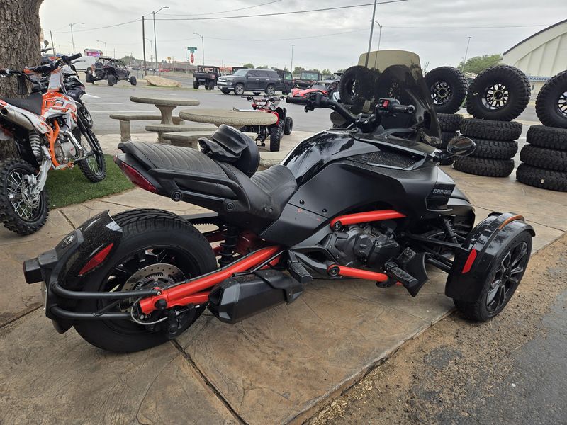 USED 2024 CAN-AM SPYDER F3 Image 2
