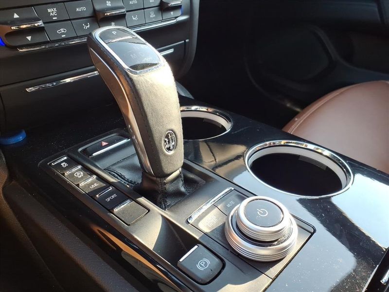 Used 2022 Maserati Ghibli Modena Q4Image 25