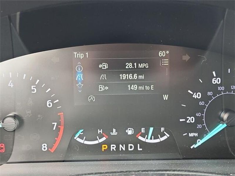 2020 Ford Escape SEImage 12