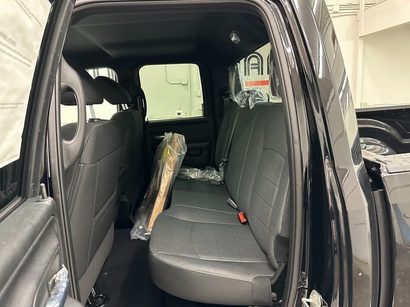 2023 RAM 1500 Classic WarlockImage 13