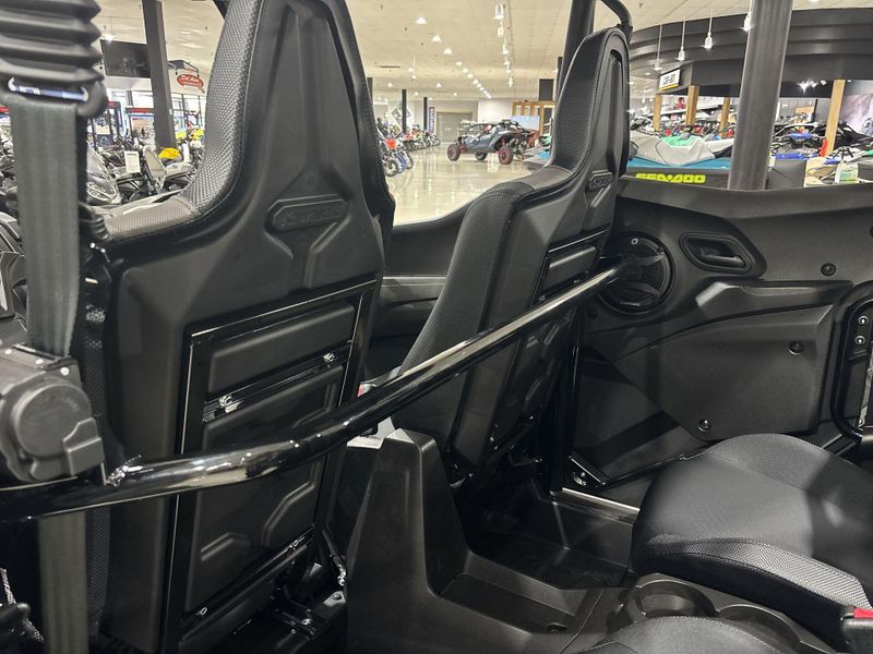 New 2026 Kawasaki TERYX  KRX4 1000 BLACKOUT EDITION Image 33