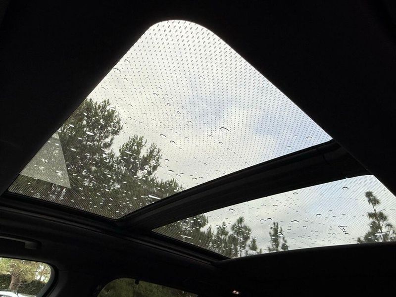 New 2026 BMW X5 M60iImage 21