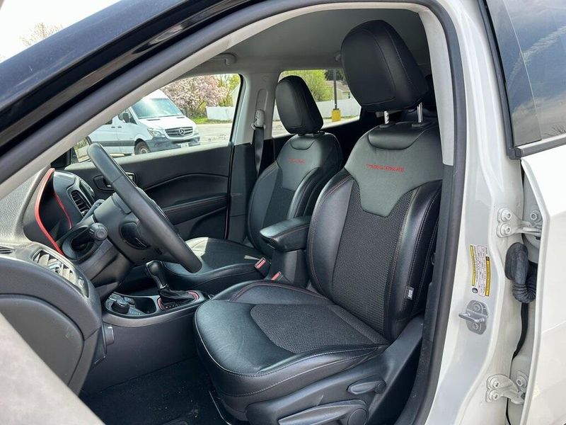 2021 Jeep Compass TrailhawkImage 16