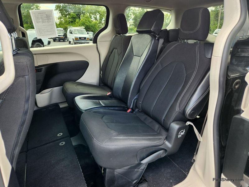 Used 2023 Chrysler Voyager LX