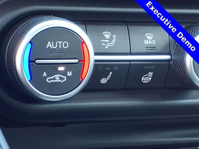 New 2025 Alfa Romeo Giulia RwdImage 21