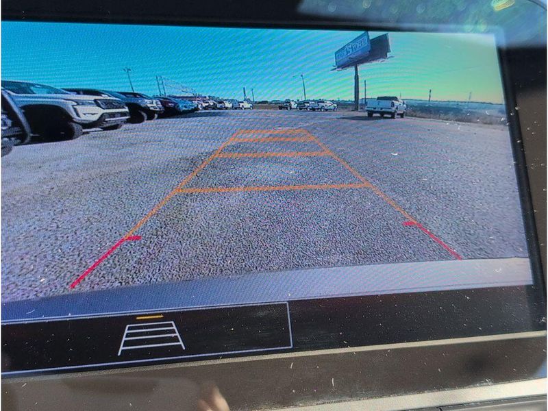 Used 2023 Chevrolet Malibu LTImage 15