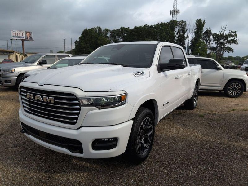 New 2025 RAM 1500 Laramie Crew Cab 4x4 5