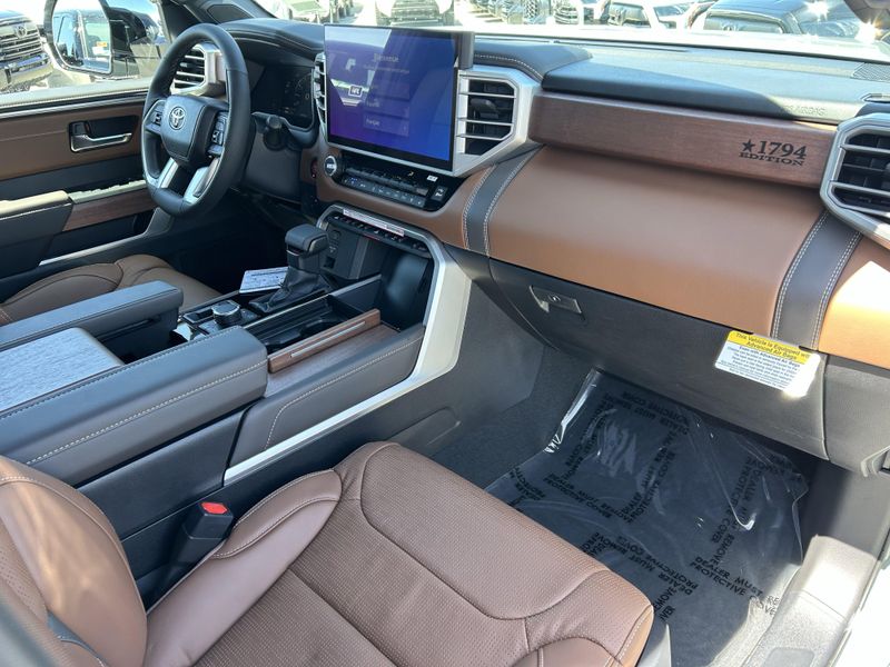 2025 Toyota Tundra 1794 EditionImage 8