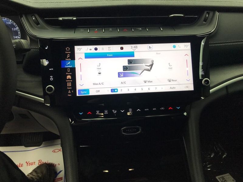 New 2026 Jeep Grand Cherokee L Limited 4x4Image 7