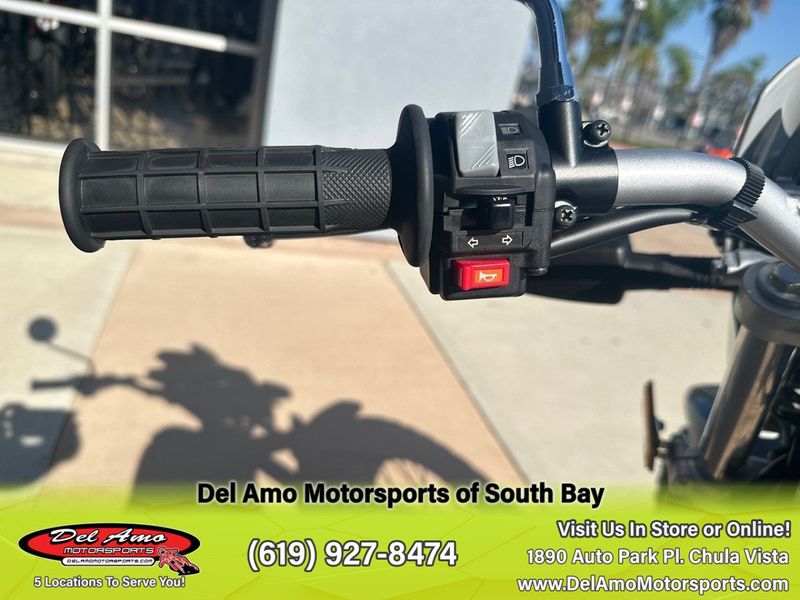 2024 Yamaha TW200R1C  in a GALLANT GRAY exterior color. Del Amo Motorsports of South Bay (619) 547-1937 delamomotorsports.com 