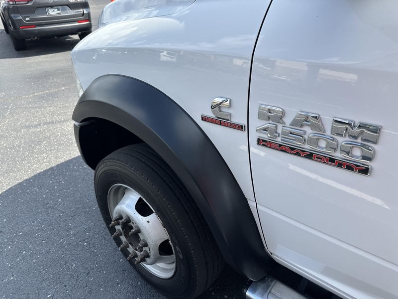 2015 Ram 4500 Tradesman photo 14