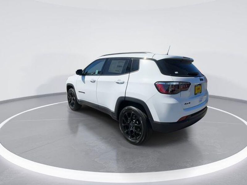 New 2026 Jeep Compass Latitude Altitude 4x4Image 6