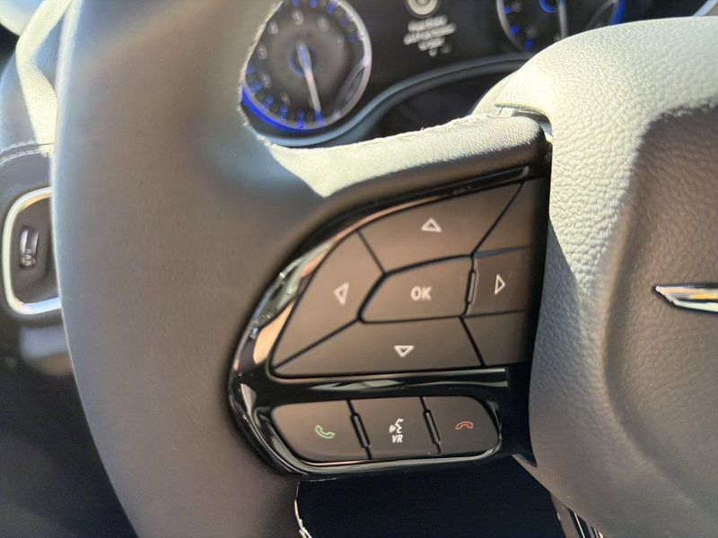 New 2026 Chrysler Pacifica LimitedImage 30