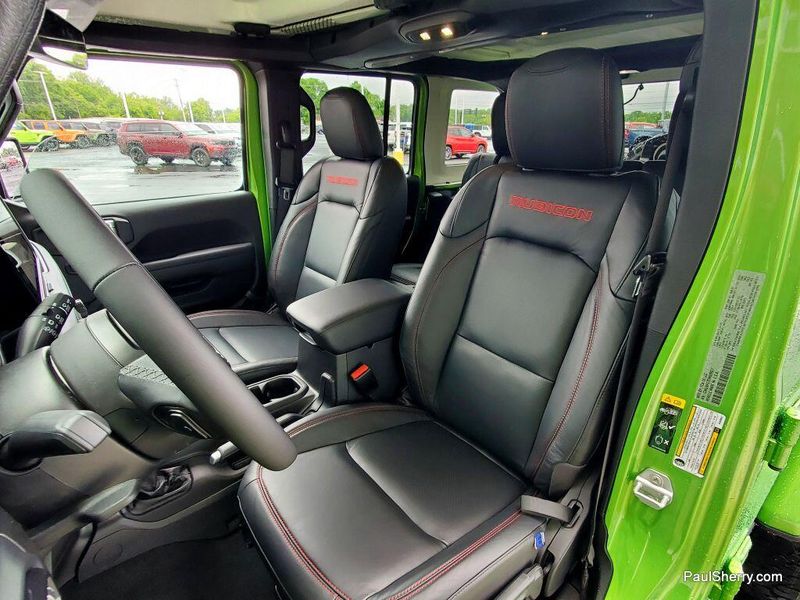New 2025 Jeep Wrangler 4-door RubiconImage 25