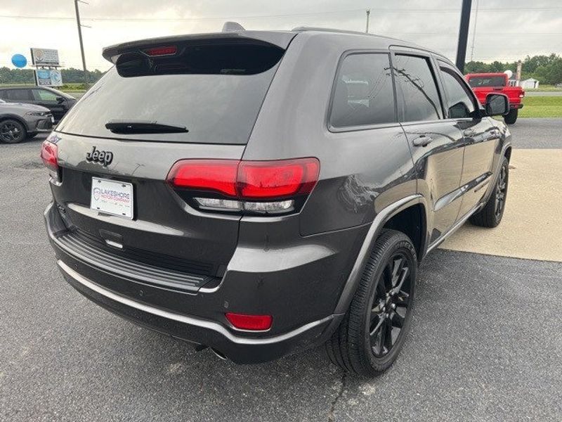 2020 Jeep Grand Cherokee AltitudeImage 7