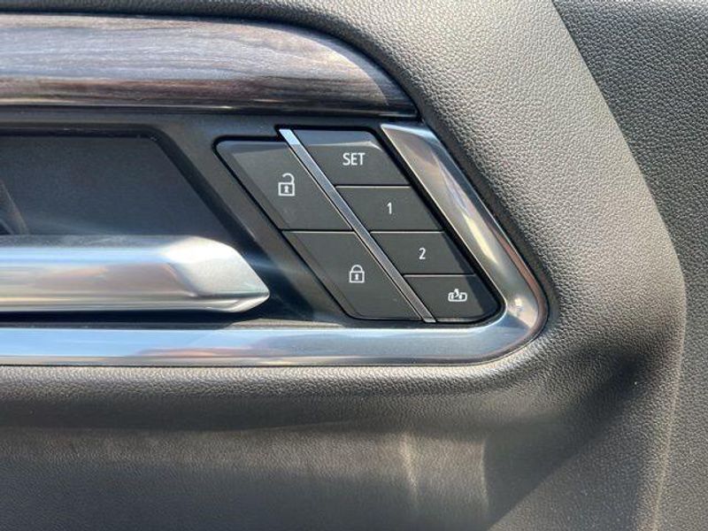 2023 Chevrolet Silverado 1500 LTZImage 15
