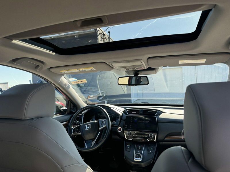 2022 Honda CR-V Hybrid TouringImage 15