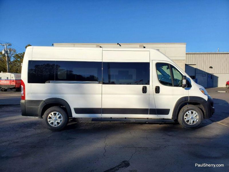 2024 RAM ProMaster 2500 Window Van Image 12