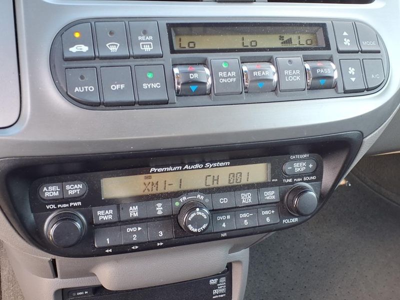 2010 Honda Odyssey TouringImage 23