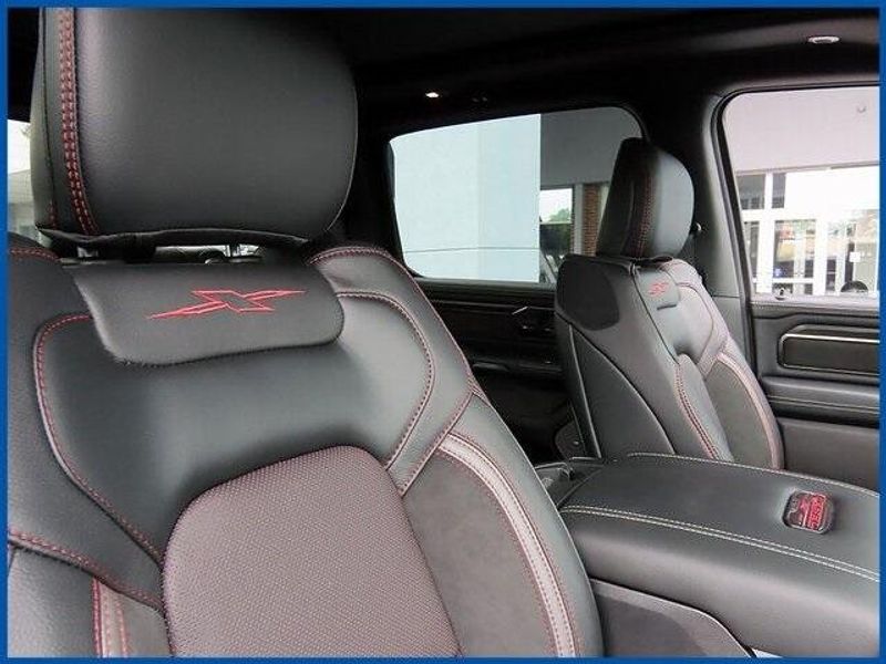 2025 RAM 1500 RebelImage 9