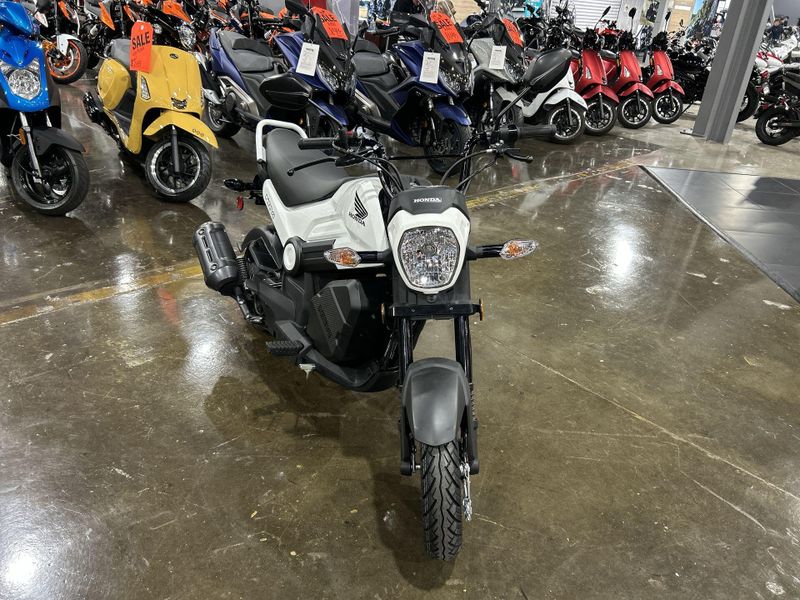 2025 Honda Navi Image 22