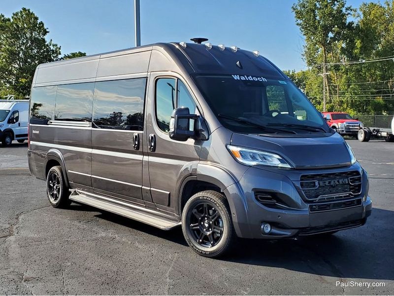 2024 RAM Promaster 3500 Slt+ Window Van High Roof 159