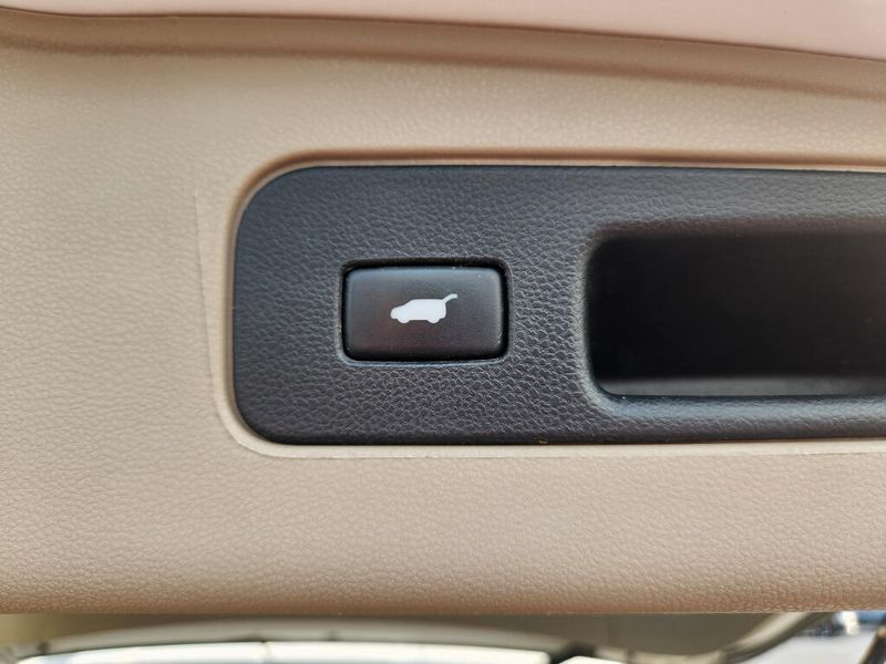 Used 2014 Honda Odyssey Touring Elite