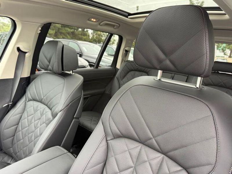 New 2026 BMW X7 xDrive40iImage 19