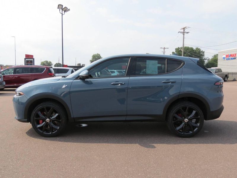 Used 2023 Dodge Hornet GT Plus AWD 4dr CrossoverImage 6