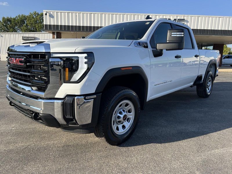 2026 Gmc Sierra HD Pro photo 12