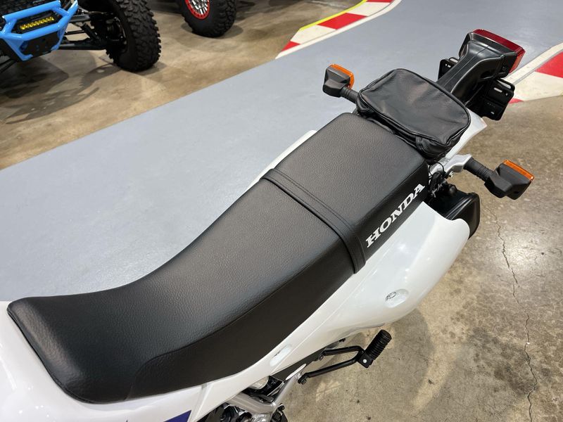 New 2025 Honda XR650L Image 14