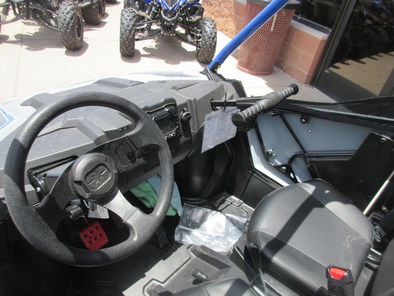 NEW 2026 POLARIS RZR 200 EFI Image 14