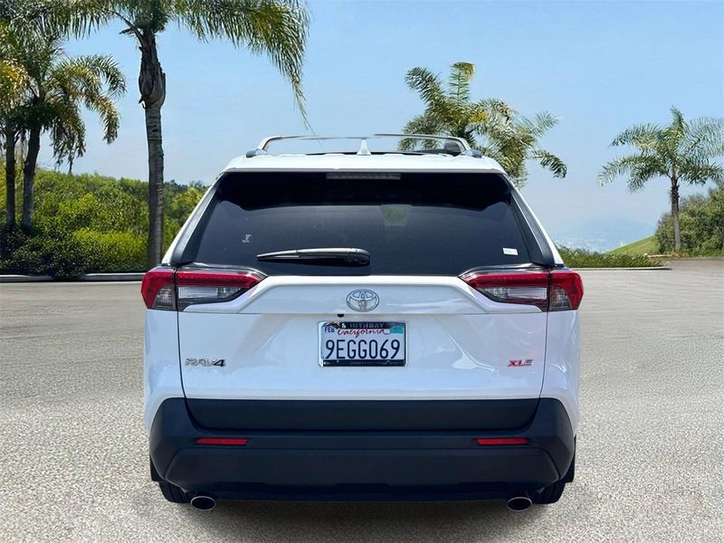 Used 2019 Toyota RAV4 XLE Premium FWD (Natl)