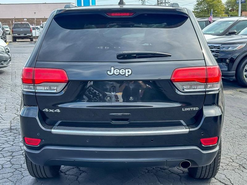 2015 Jeep Grand Cherokee Limited photo 4