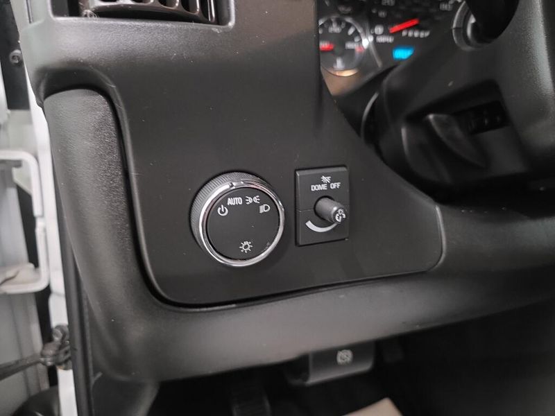 2018 Chevrolet Express Work Van photo 13