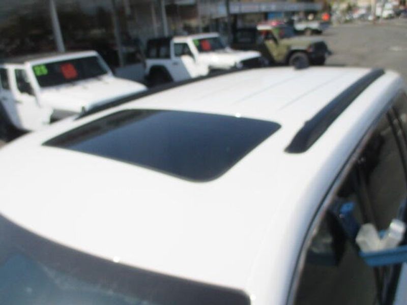 2025 Jeep Grand Cherokee Laredo X 4x4Image 15