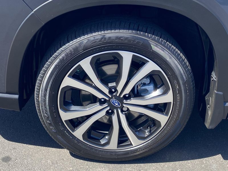 2023 Subaru Forester LimitedImage 10