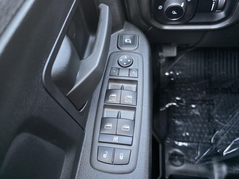 Used 2024 RAM 2500 TradesmanImage 28